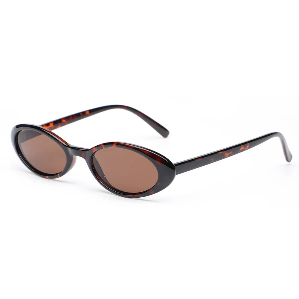Owalne okulary przeciwsłoneczne vintage