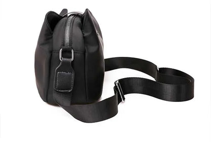 Nylonowa torebka crossbody