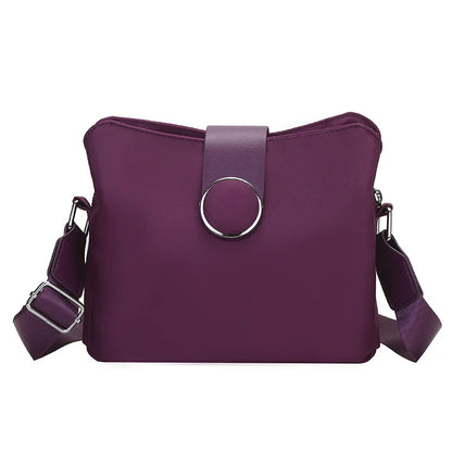 Nylonowa torebka crossbody
