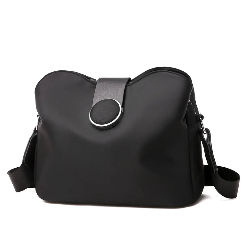 Nylonowa torebka crossbody