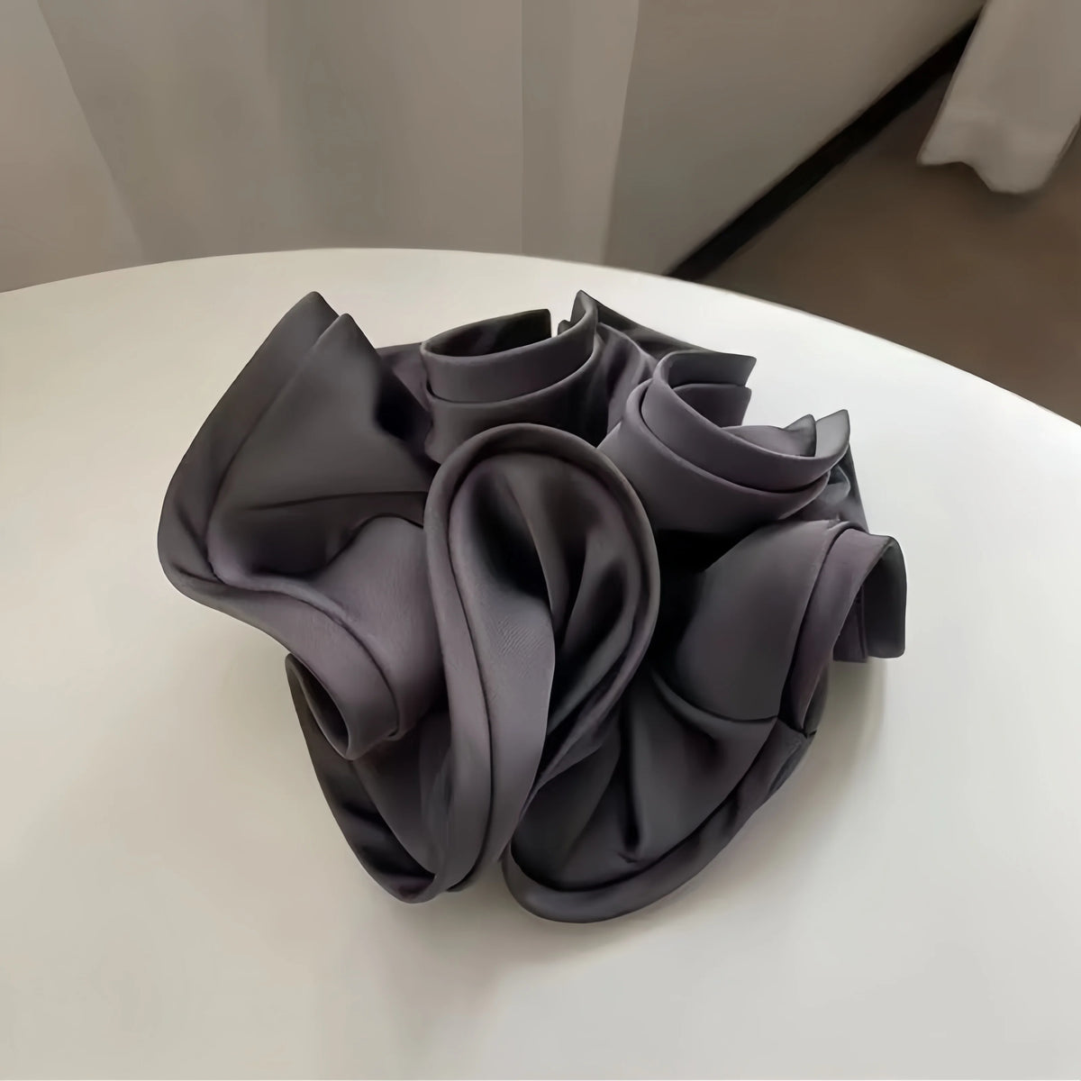 Satynowa scrunchie