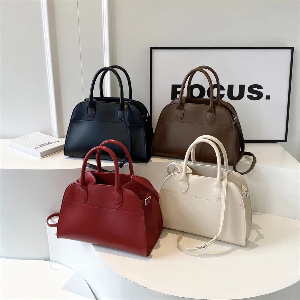 Duża skórzana torebka shopper na pasku z rączkami
