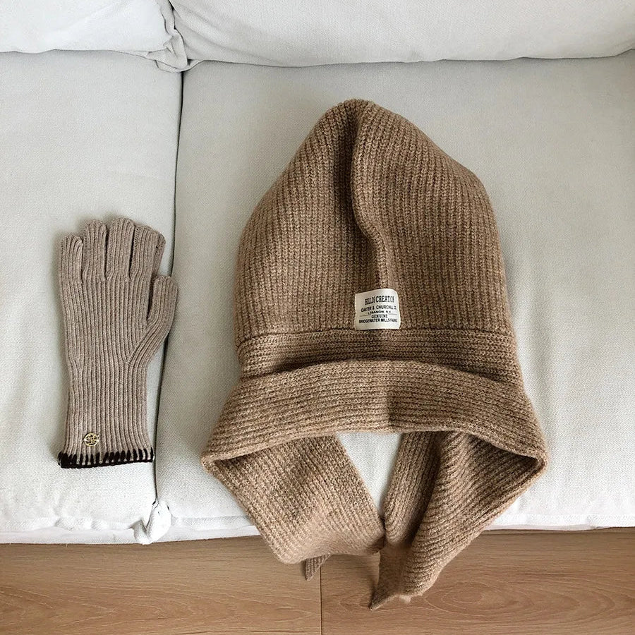 Wiązana balaclava z dzianiny