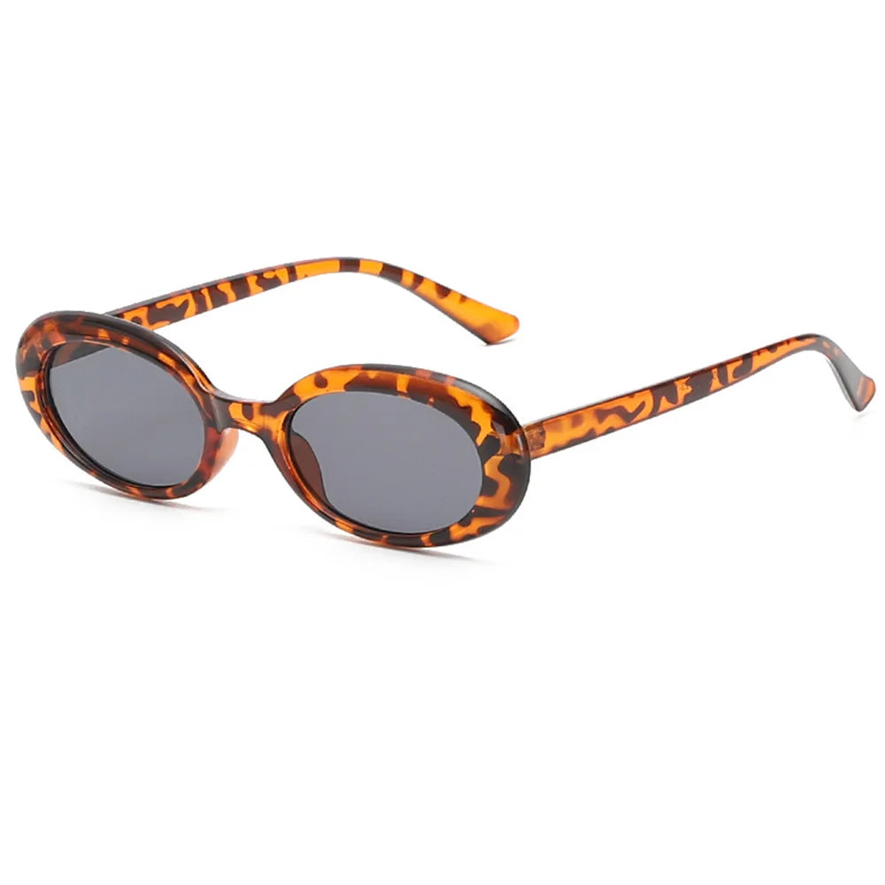 Owalne okulary przeciwsłoneczne w stylu retro