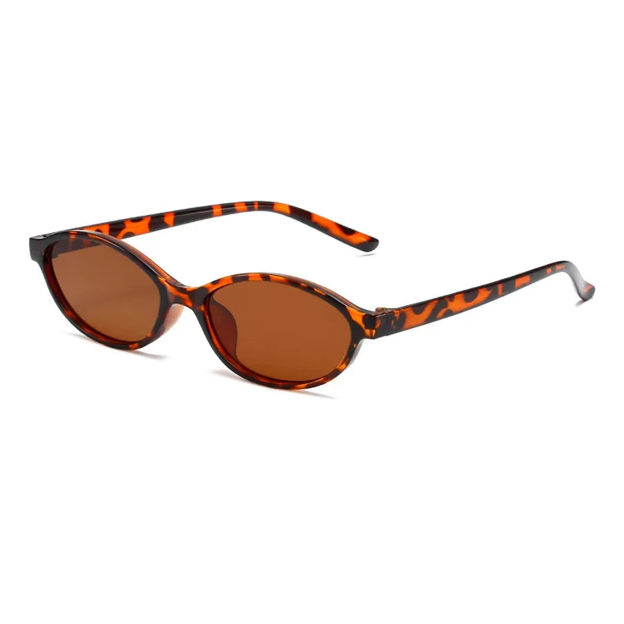 Owalne okulary  przeciwsłoneczne vintage