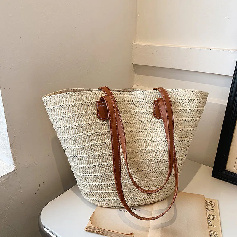 Słomiana torebka plażowa shopper