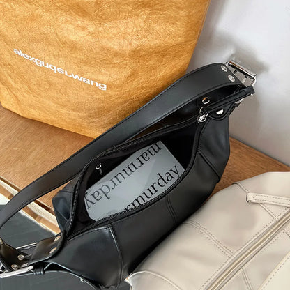 Torebka na ramię w stylu Y2K