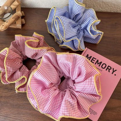 Retro kolorowe scrunchie