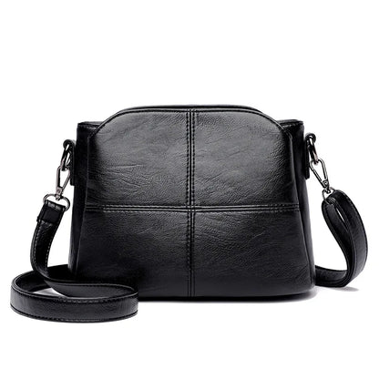 Torebka crossbody z kwadratowymi przeszyciami