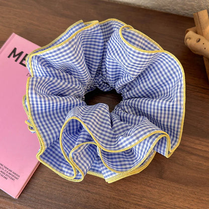 Retro kolorowe scrunchie