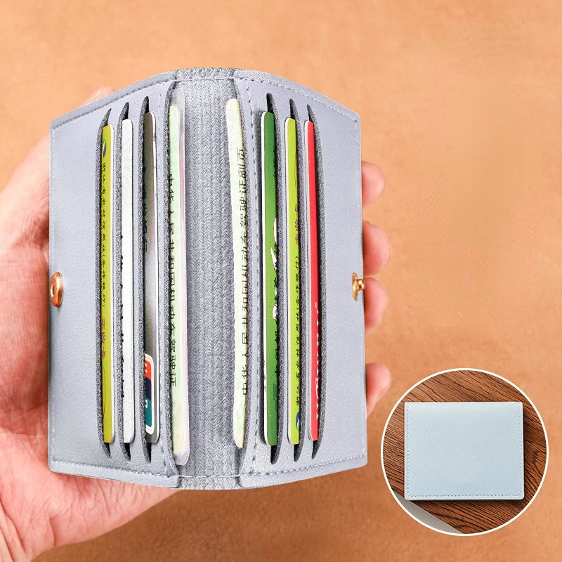 Minimalistyczne etui na karty