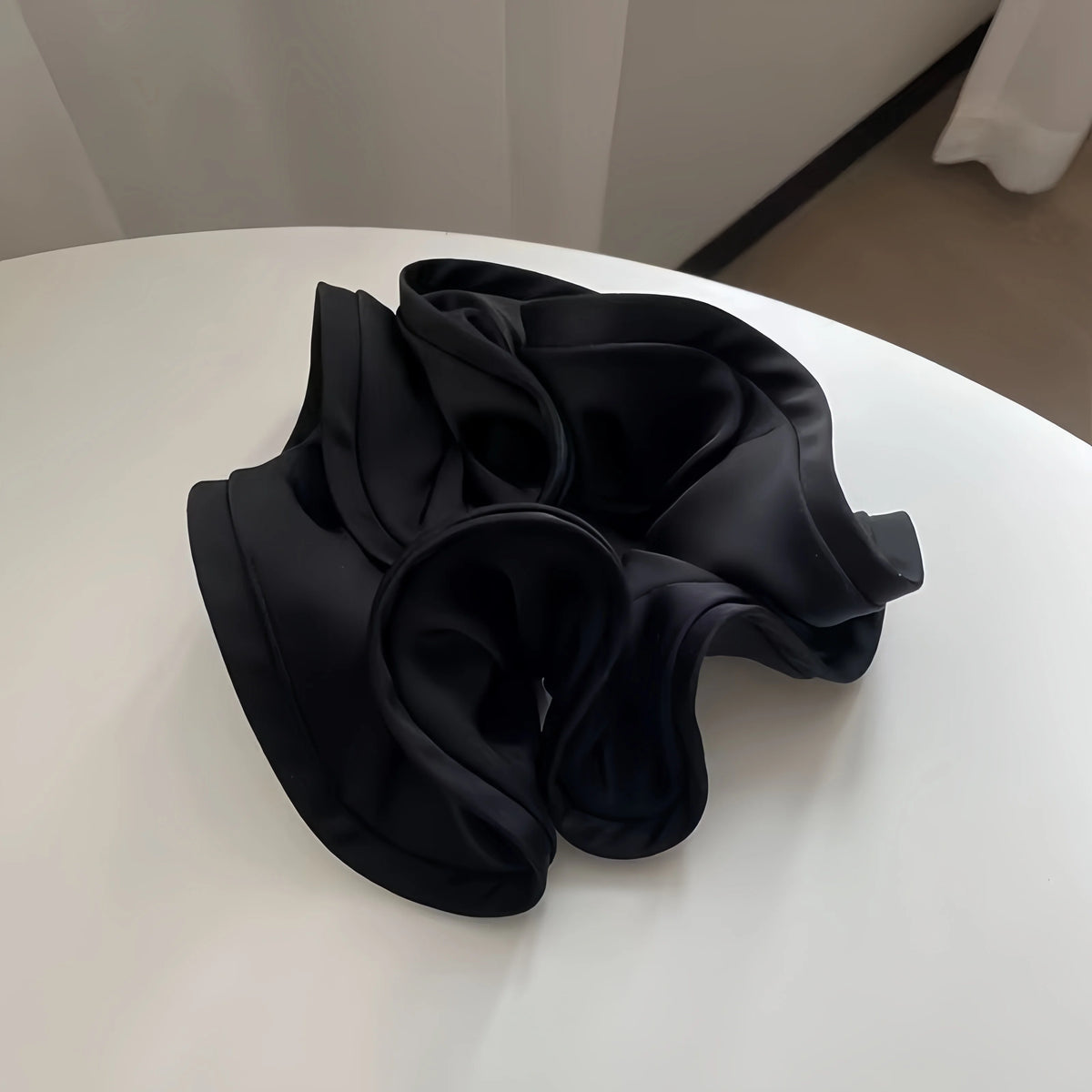 Satynowa scrunchie