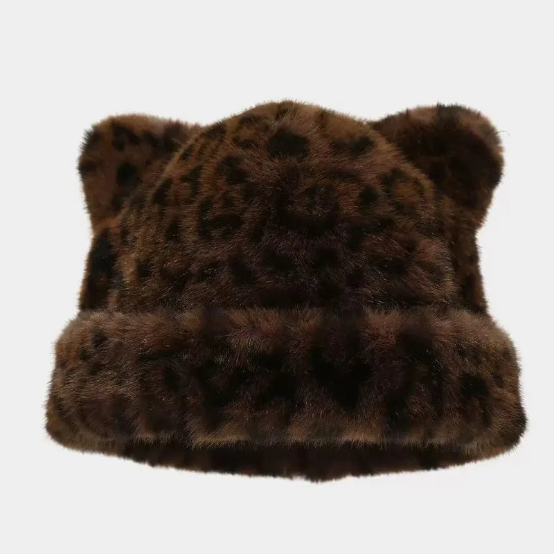 Czapka z pluszowym misiem