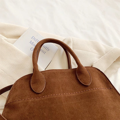 Duża zamszowa torebka shopper na pasku z rączkami