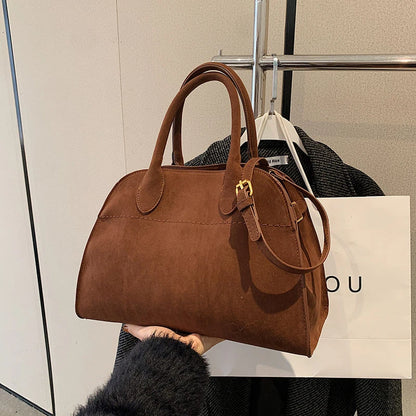 Mała zamszowa torebka shopper z rączkami