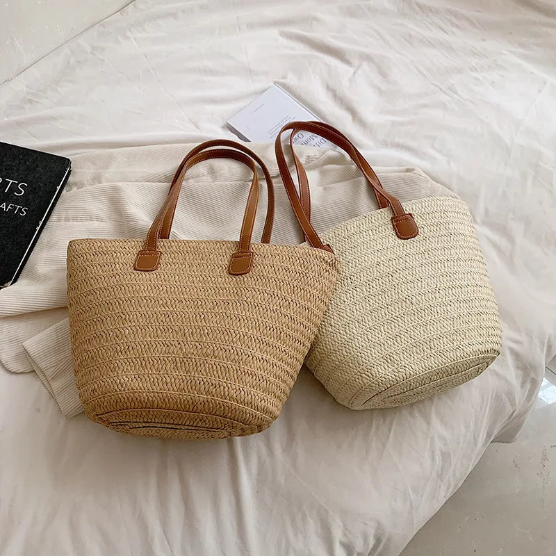 Słomiana torebka plażowa shopper