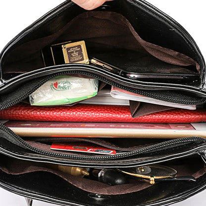 Torebka crossbody z kwadratowymi przeszyciami
