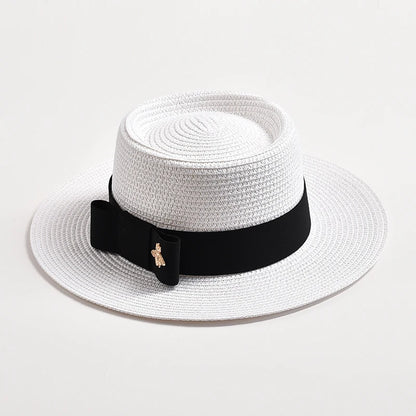 Elegancki kapelusz słomiany z kokardką