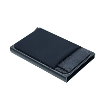Aluminiowe etui na karty